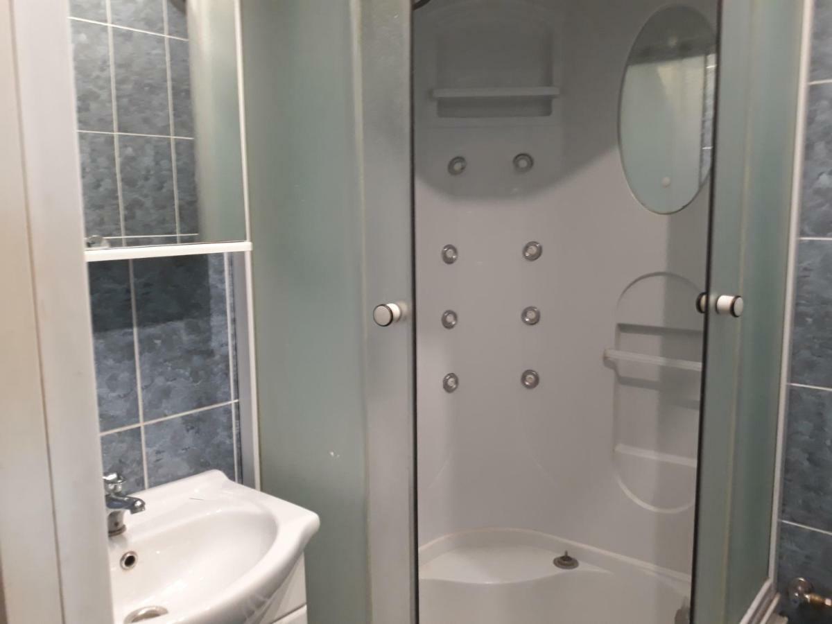 Talsu Iela 24 Lägenhet Ventspils Exteriör bild